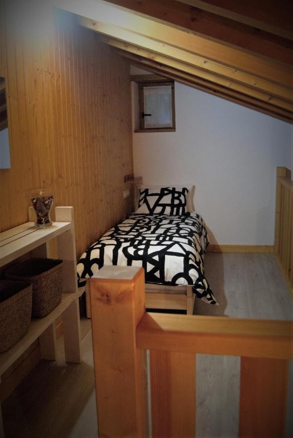 Apartamentos El Abertal Navedo Buitenkant foto